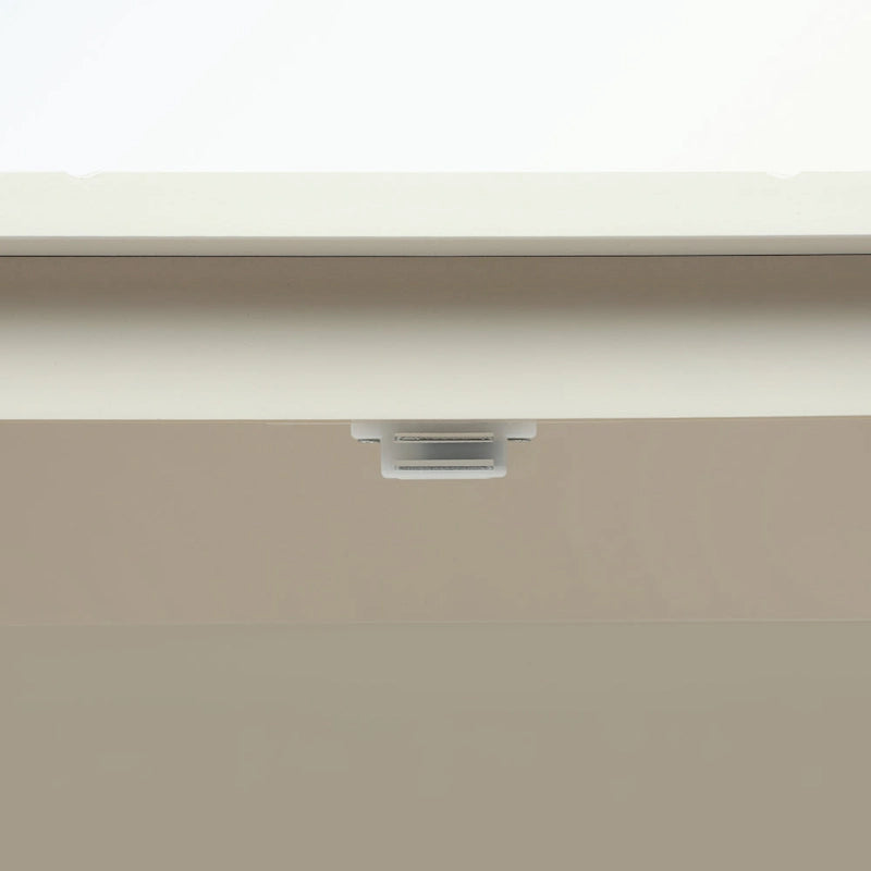 Aparador de madera de 2 puertas en negro/blanco roto, con estantes ajustables