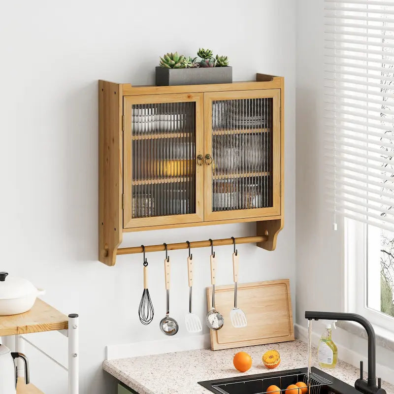 Gabinete de pared de vidrio antiguo natural/pulido con 3 niveles de almacenamiento y toallero